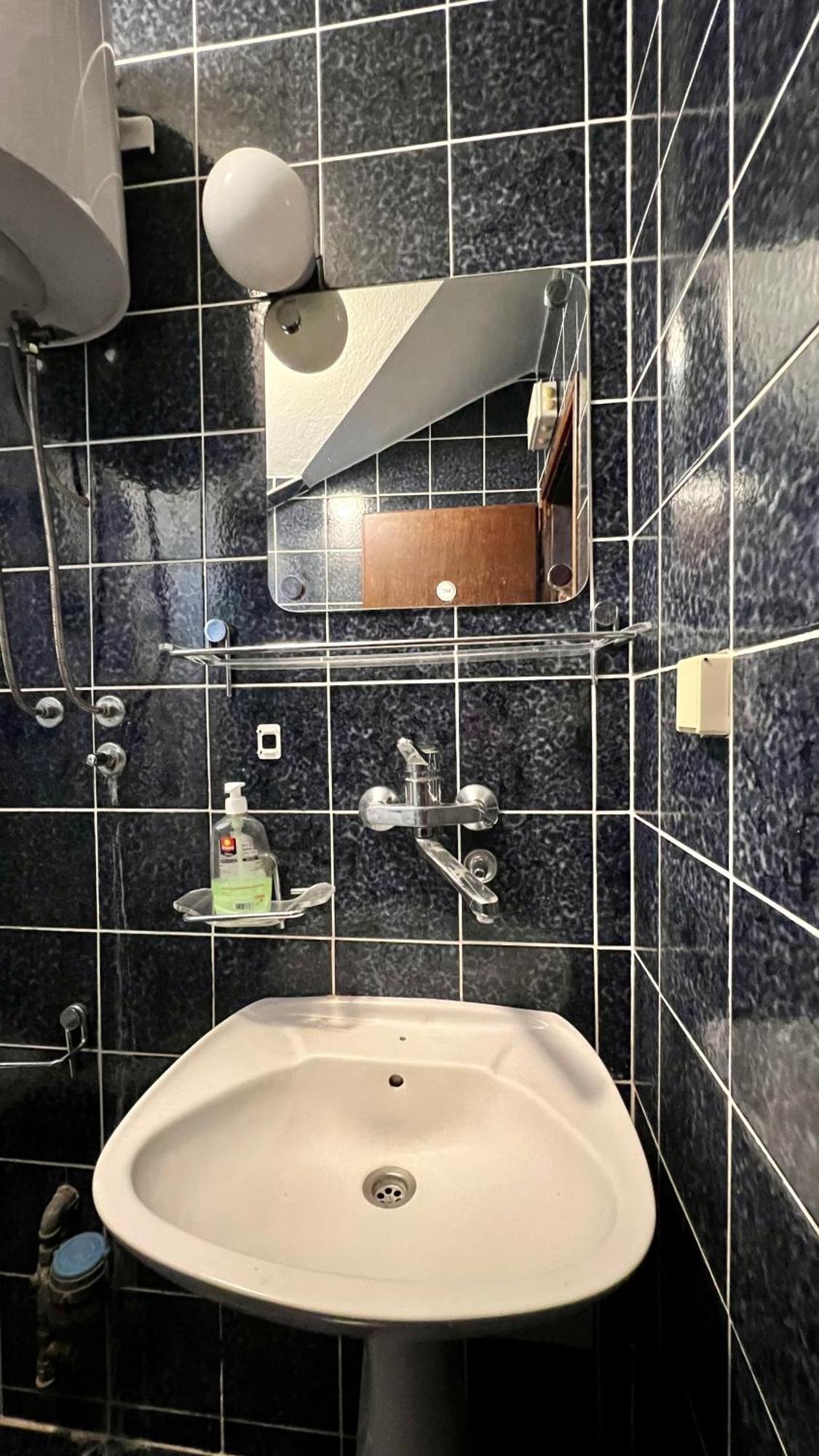 Apartments Holiday Budva Bagian luar foto