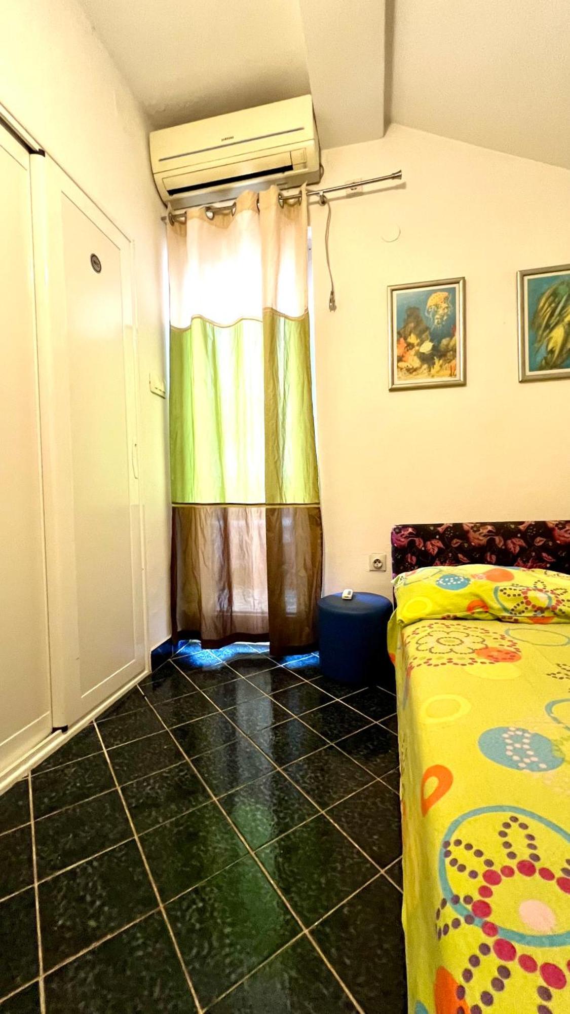 Apartments Holiday Budva Ruang foto