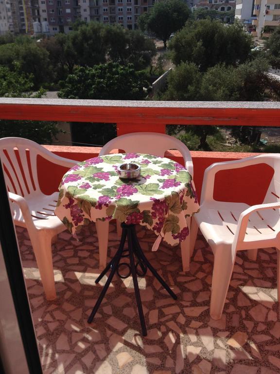 Apartments Holiday Budva Bagian luar foto